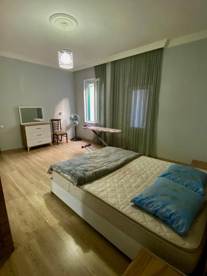Family Home Батуми Екстериор снимка