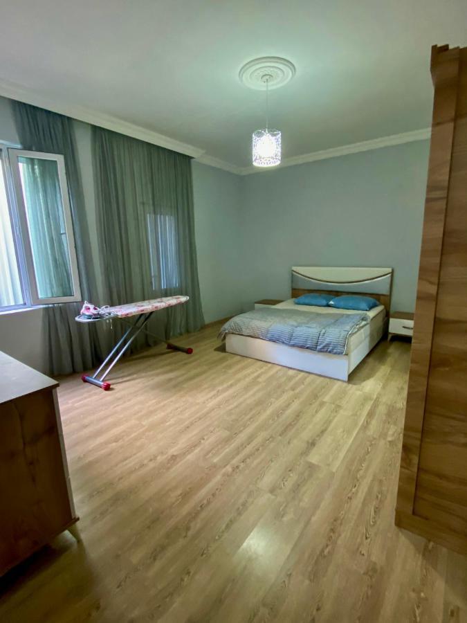 Family Home Батуми Екстериор снимка